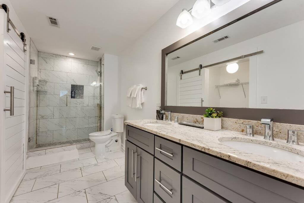 Luxury Atlanta Home - Self Check-In Pet Friendly Free Parking Extérieur photo